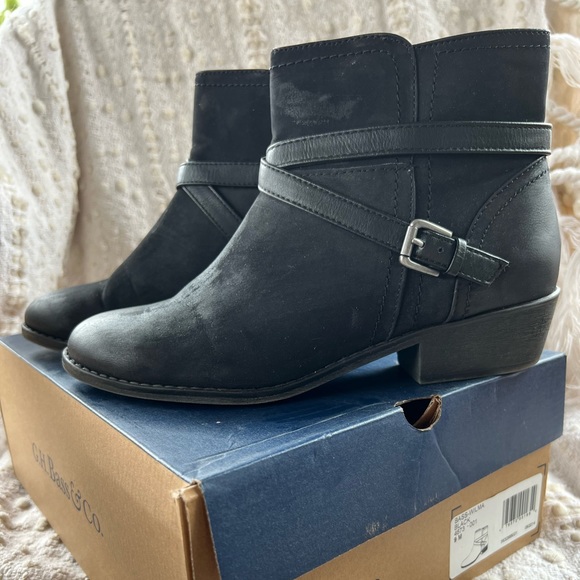 GH Bass faux leather ankle boots - Picture 1 of 2